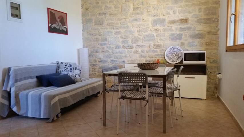 דירות Aliki House מראה חיצוני תמונה