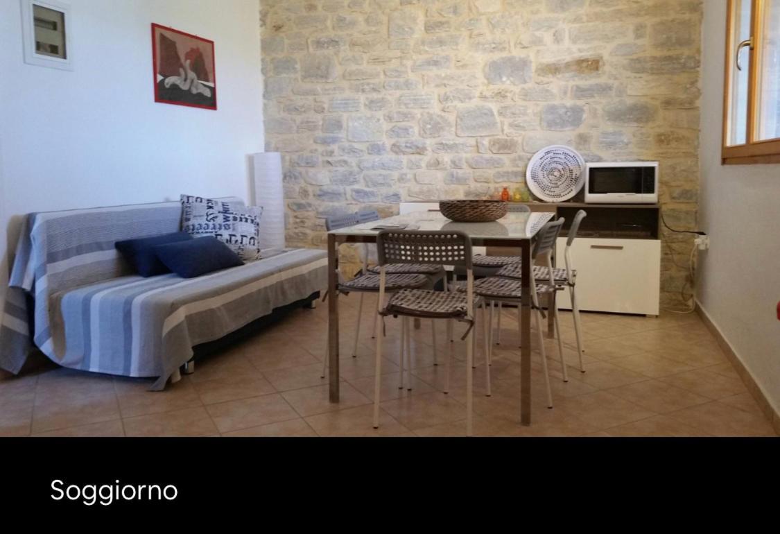 דירות Aliki House מראה חיצוני תמונה