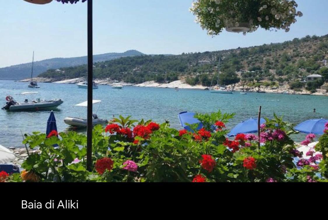 דירות Aliki House מראה חיצוני תמונה
